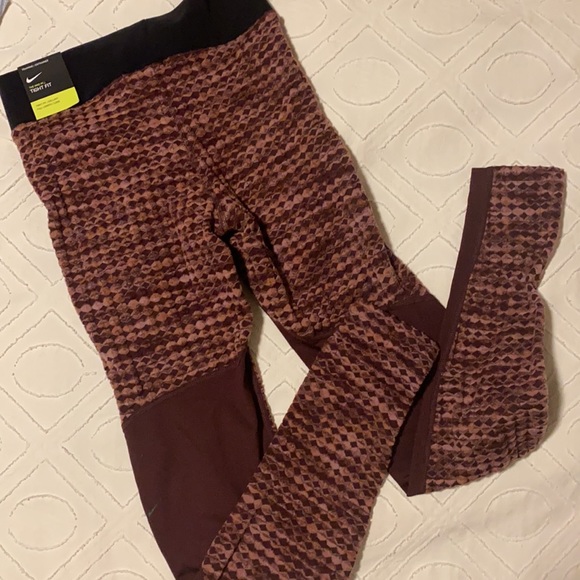 Nike Other - Women’s Nike Pro Tight Fit Full Length Hyperwarm Tights size Small